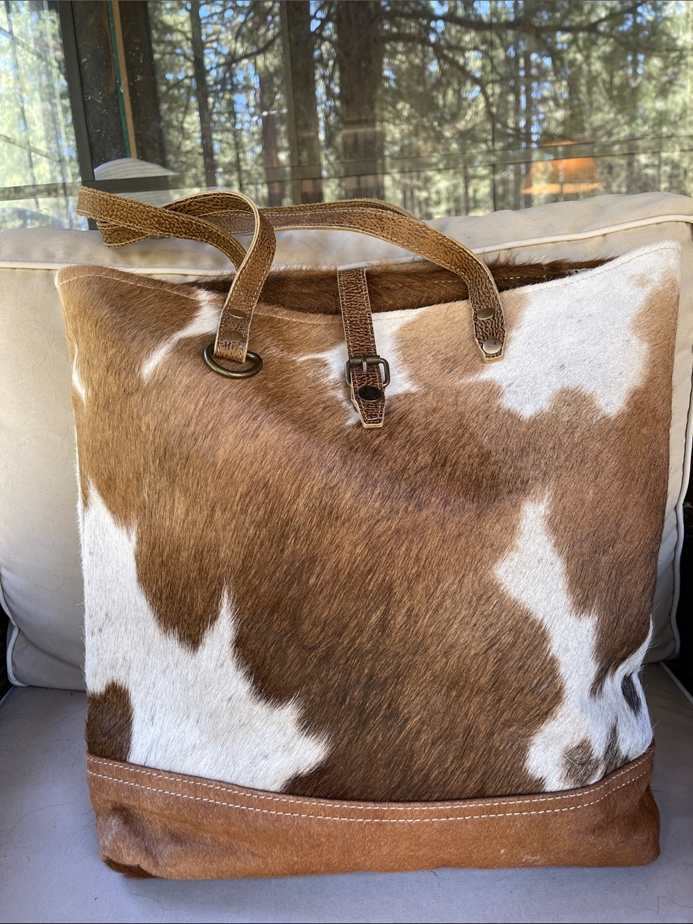 Cowhide tote bag - Picture 10 of 10